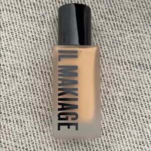 Il Makiage Woke Up like This Foundation